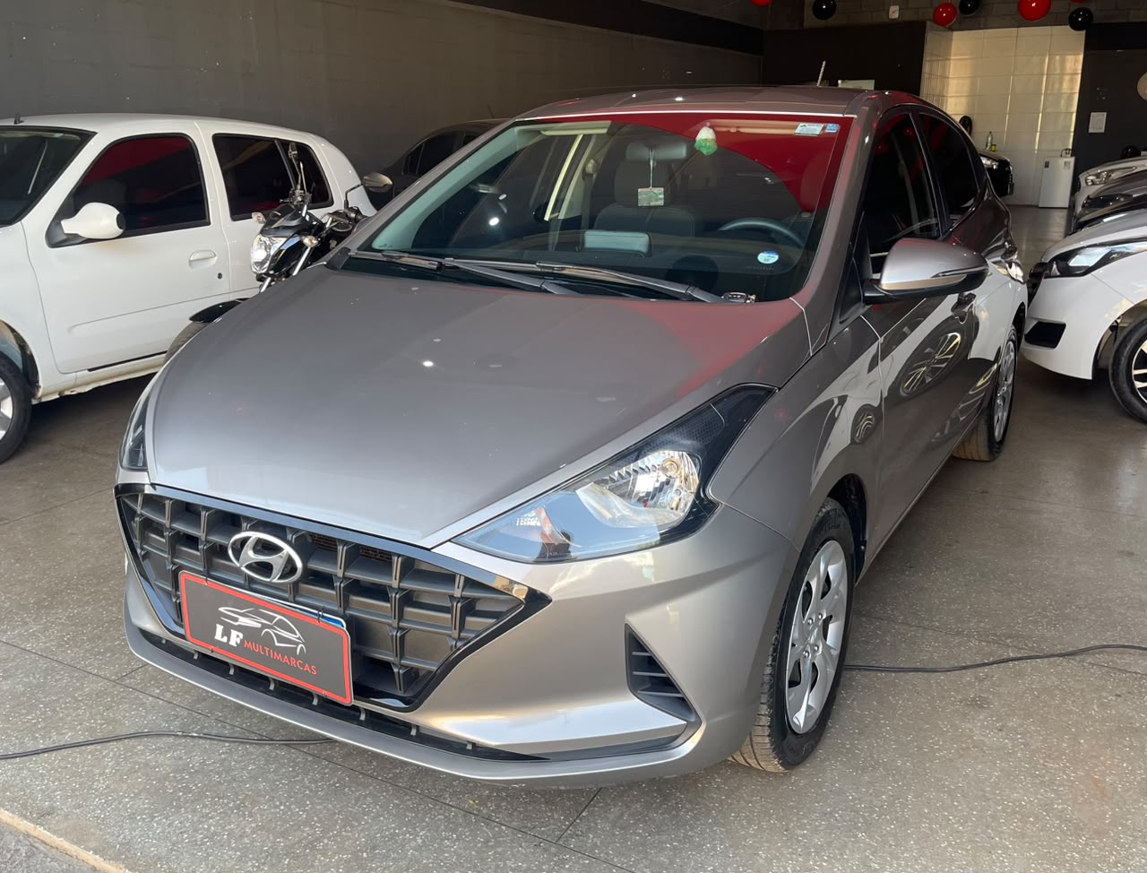 HYUNDAI
